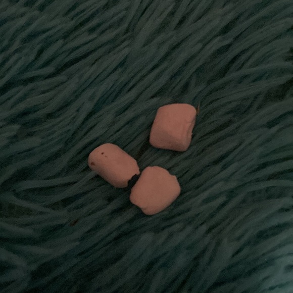 The left overs - Picture 2 of 7